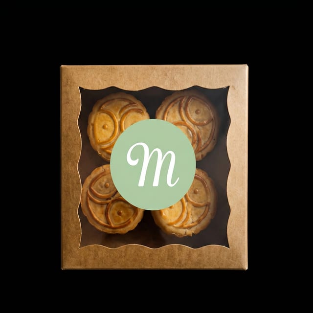 Macarons Fish Sauce Caramel.